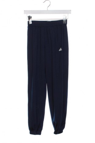 Детско спортно долнище Adidas, Размер 10-11y/ 146-152 см, Цвят Син, Цена 33,24 лв.