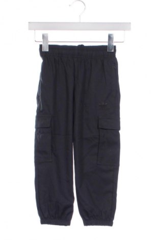 Kinder Sporthose Adidas Originals, Größe 3-4y/ 104-110 cm, Farbe Grau, Preis 51,99 €