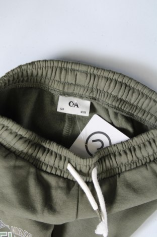 Kinder Sporthose C&A, Größe 7-8y/ 128-134 cm, Farbe Grün, Preis 8,99 €