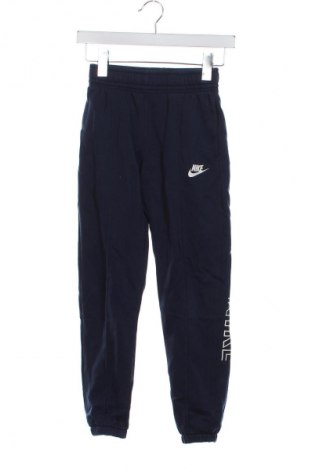 Dětské tepláky Nike, Velikost 7-8y/ 128-134 cm, Barva Modrá, Cena  379,00 Kč