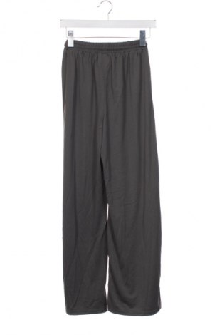 Детско спортно долнище SHEIN, Размер 13-14y/ 164-168 см, Цвят Сив, Цена 6,99 лв.