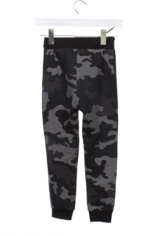 Kinder Sporthose Sam73, Größe 6-7y/ 122-128 cm, Farbe Mehrfarbig, Preis 9,99 €