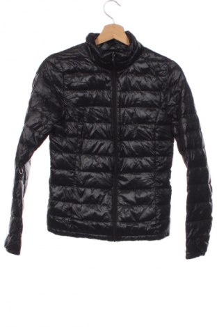 Детско яке United Colors Of Benetton, Размер 10-11y/ 146-152 см, Цвят Черен, Цена 28,99 лв.