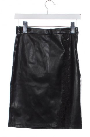Bőrszoknya Capsule, Méret XS, Szín Fekete, Ár 3 910 Ft