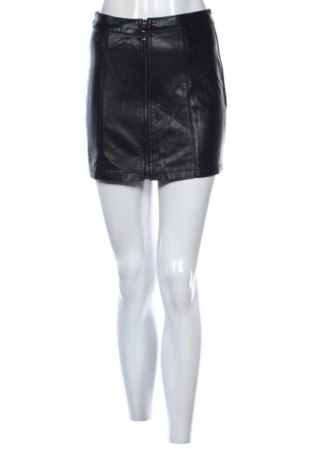 Kožená sukně  M.Sara, Velikost S, Barva Černá, Cena  159,00 Kč