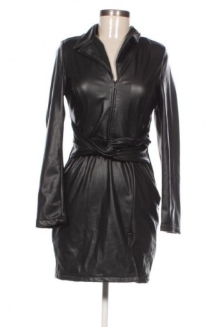 Bőrruha Trendyol, Méret M, Szín Fekete, Ár 9 600 Ft