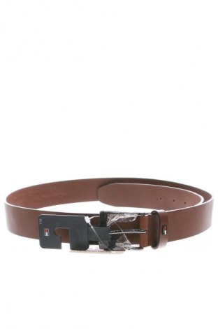 Колан Tommy Hilfiger, Цвят Кафяв, Цена 79,99 лв.