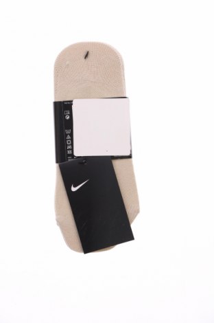 Комплект Nike, Размер M, Цвят Бежов, Цена 46,92 лв.
