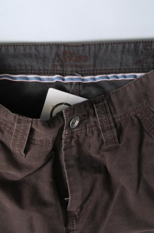 Blugi de bărbați S.Oliver, Mărime S, Culoare Maro, Preț 128,62 Lei