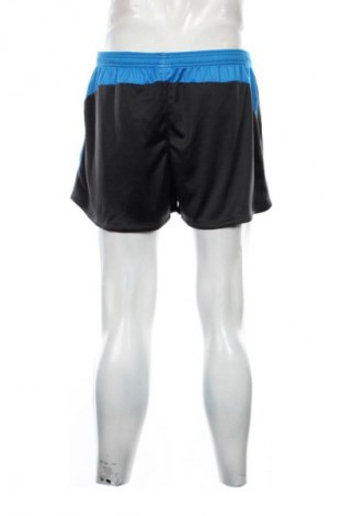 Ανδρικό κοντό παντελόνι Nike, Μέγεθος M, Χρώμα Πολύχρωμο, Τιμή 17,00 €