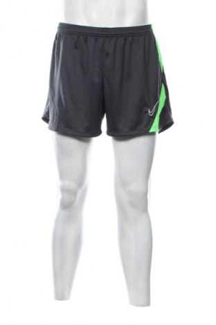 Herren Shorts Nike, Größe M, Farbe Mehrfarbig, Preis 11,99 €