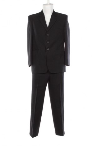 Costum de bărbați Magenta, Mărime M, Culoare Multicolor, Preț 106,99 Lei