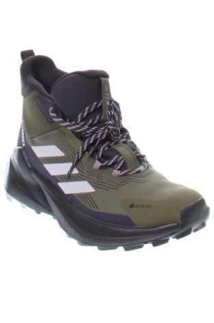 Încălțăminte bărbătească Adidas, Mărime 38, Culoare Verde, Preț 599,99 Lei