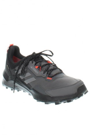 Мъжки обувки Adidas, Размер 42, Цвят Многоцветен, Цена 127,99 лв.