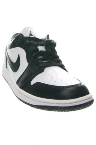 Herrenschuhe Air Jordan Nike, Größe 42, Farbe Mehrfarbig, Preis 147,99 €