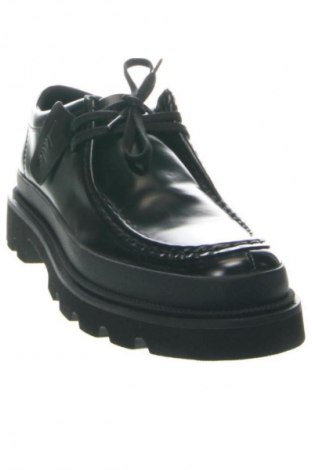 Мъжки обувки Clarks, Размер 40, Цвят Черен, Цена 144,99 лв.