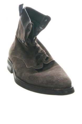 Мъжки обувки Floris van Bommel, Размер 42, Цвят Бежов, Цена 167,99 лв.