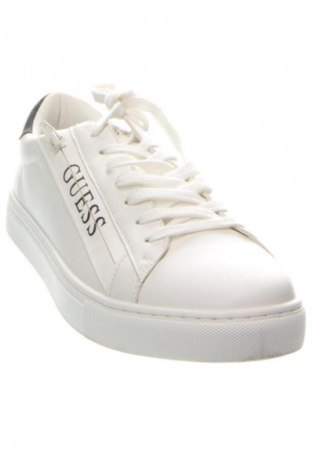 Мъжки обувки Guess, Размер 42, Цвят Бял, Цена 57,99 лв.