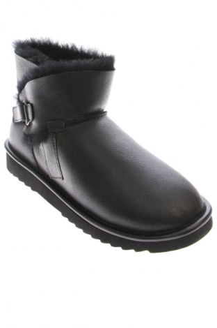 Férfi cipők
 Lawrence Grey, Méret 44, Szín Fekete, Ár 35 019 Ft