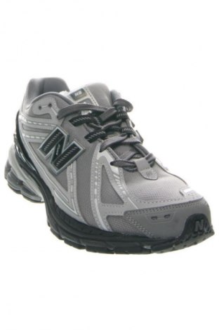 Herrenschuhe New Balance, Größe 42, Farbe Grau, Preis 72,99 €