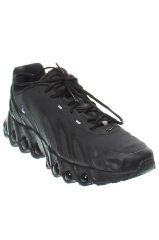 Мъжки обувки Nike, Размер 47, Цвят Черен, Цена 167,99 лв.