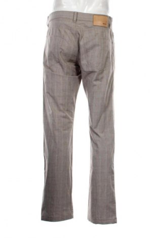 Pantaloni de bărbați BOSS, Mărime L, Culoare Multicolor, Preț 125,99 Lei