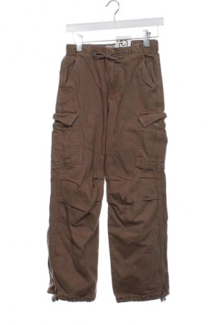 Мъжки панталон Bershka, Размер XS, Цвят Кафяв, Цена 39,15 лв.