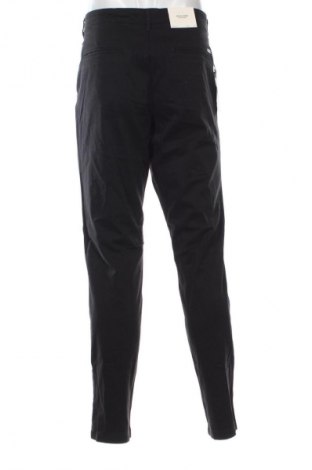Pantaloni de bărbați Jack & Jones, Mărime L, Culoare Negru, Preț 251,99 Lei