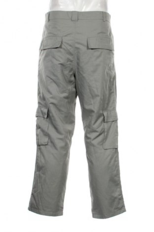 Herrenhose New Age, Größe M, Farbe Grün, Preis € 15,99