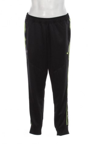 Herren Sporthose Nike, Größe XL, Farbe Schwarz, Preis 30,69 €