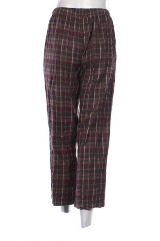 Pizsama Attention, Méret M, Szín Sokszínű, Ár 5 769 Ft