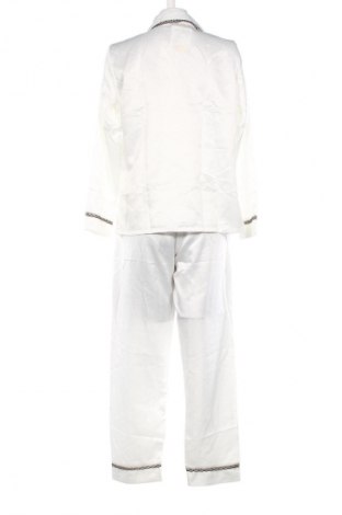 Пижама Just For Victoria, Размер L, Цвят Бял, Цена 77,99 лв.
