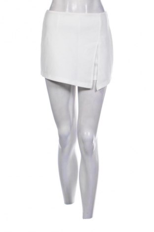 Пола - панталон SHEIN, Размер M, Цвят Бял, Цена 19,00 лв.