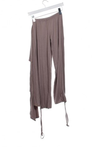 Пола - панталон Unbranded, Размер XS, Цвят Пепел от рози, Цена 35,19 лв.