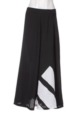 Пола Adidas, Размер XL, Цвят Черен, Цена 62,00 лв.