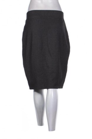 Пола Amisu, Размер XL, Цвят Черен, Цена 19,00 лв.