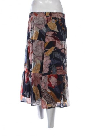 Пола Betty & Co, Размер M, Цвят Многоцветен, Цена 142,99 лв.