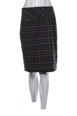 Пола Bogner, Размер M, Цвят Многоцветен, Цена 124,99 лв.