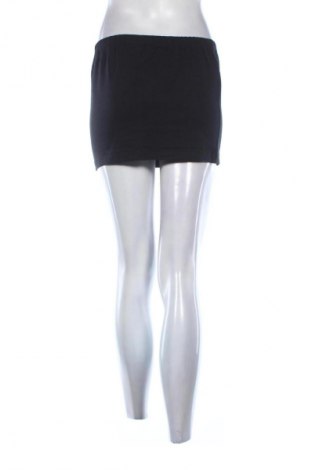 Пола Buffalo, Размер M, Цвят Черен, Цена 93,99 лв.