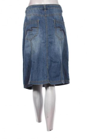 Пола C&A, Размер XL, Цвят Син, Цена 29,15 лв.