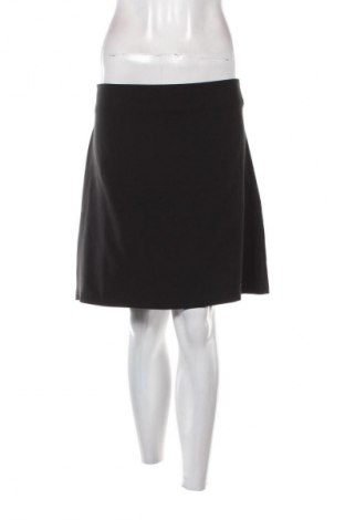 Пола Doca, Размер M, Цвят Черен, Цена 19,55 лв.