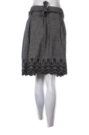 Пола Elan, Размер S, Цвят Черен, Цена 110,20 лв.