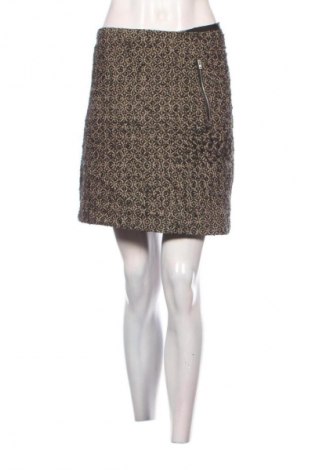 Пола Esprit, Размер M, Цвят Многоцветен, Цена 13,99 лв.