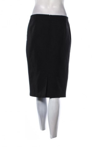 Пола F&F, Размер M, Цвят Черен, Цена 12,99 лв.