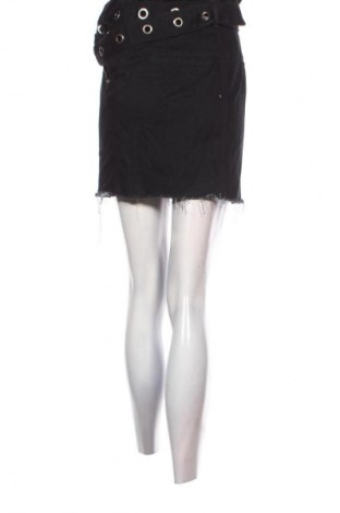 Spódnica GRLFRND, Rozmiar S, Kolor Czarny, Cena 766,55 zł