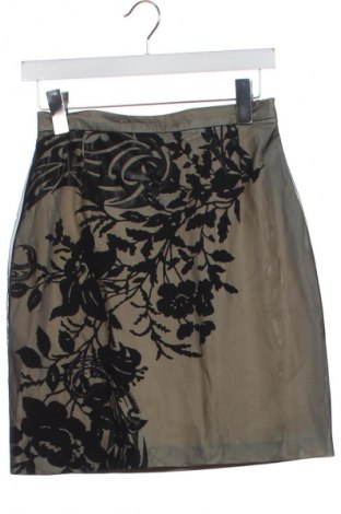 Пола Gianfranco Ferre, Размер M, Цвят Многоцветен, Цена 123,00 лв.