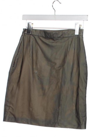 Пола Gianfranco Ferre, Размер M, Цвят Многоцветен, Цена 123,00 лв.