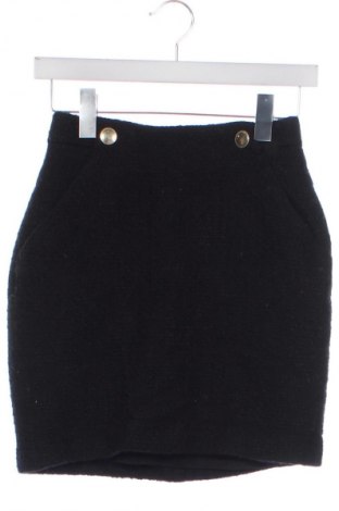 Пола H&M, Размер XS, Цвят Черен, Цена 12,99 лв.