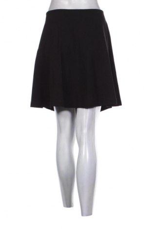 Пола H&M, Размер 3XL, Цвят Черен, Цена 19,00 лв.