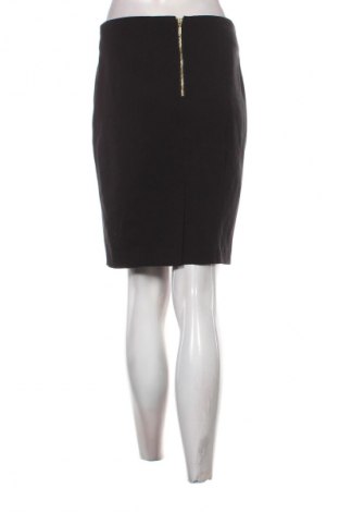 Пола H&M, Размер M, Цвят Черен, Цена 13,99 лв.